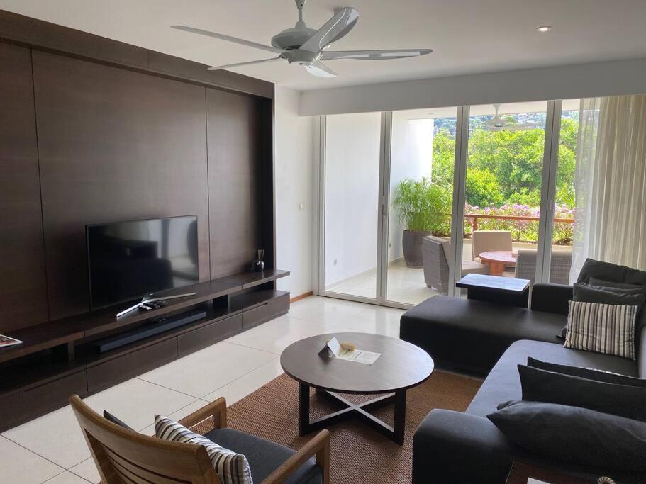 Beachfront 2 Bedroom Luxury Condo Chava Surin Exterior foto